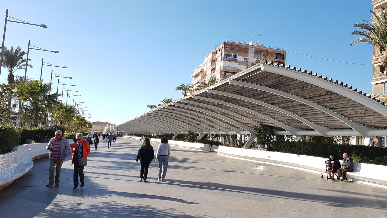 Apartamento Torrevieja Exteriör bild