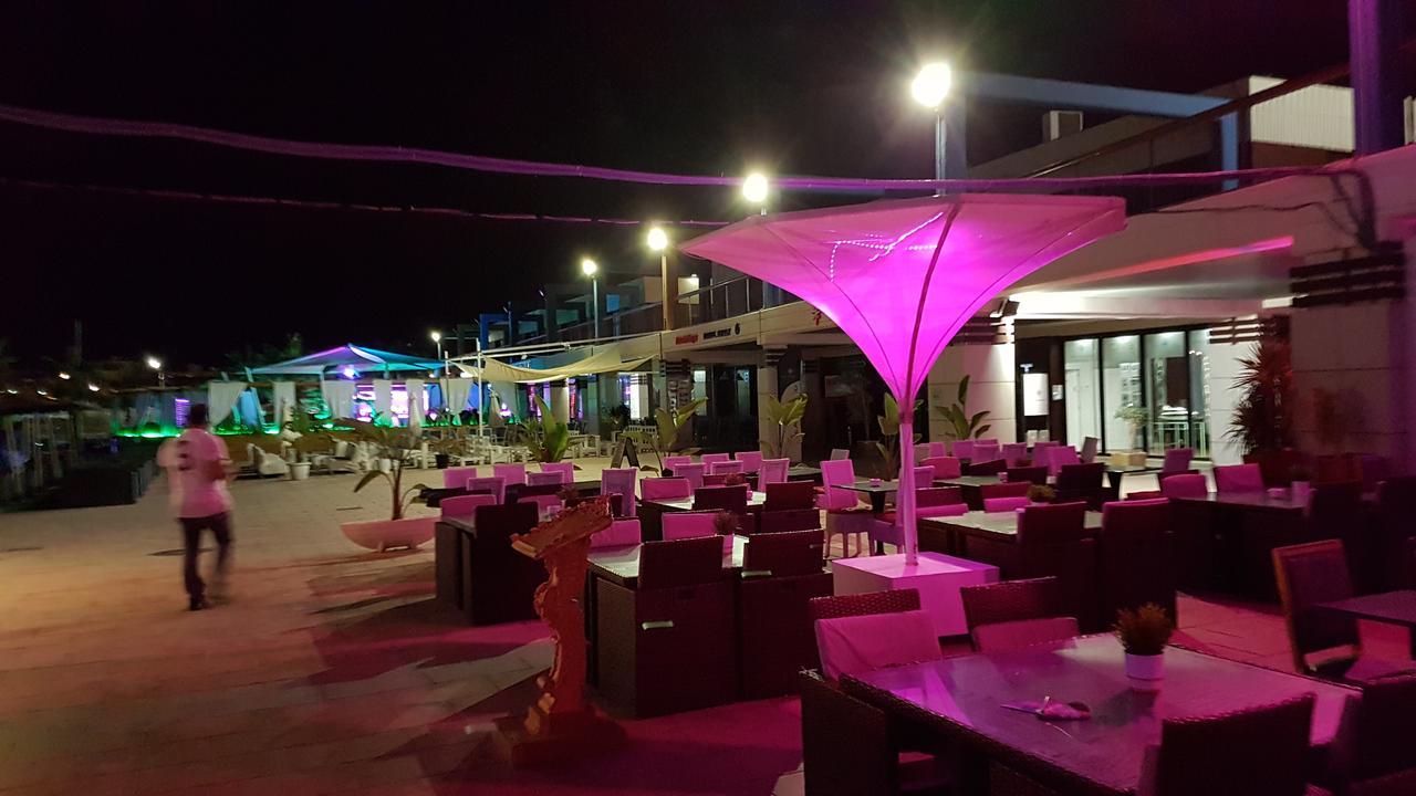 Apartamento Torrevieja Exteriör bild